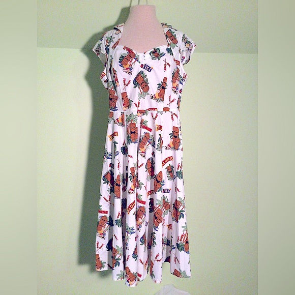 Dresses & Skirts - Banned apparel rockabilly retro tiki dress sz L large midi sweetheart neck NWOT